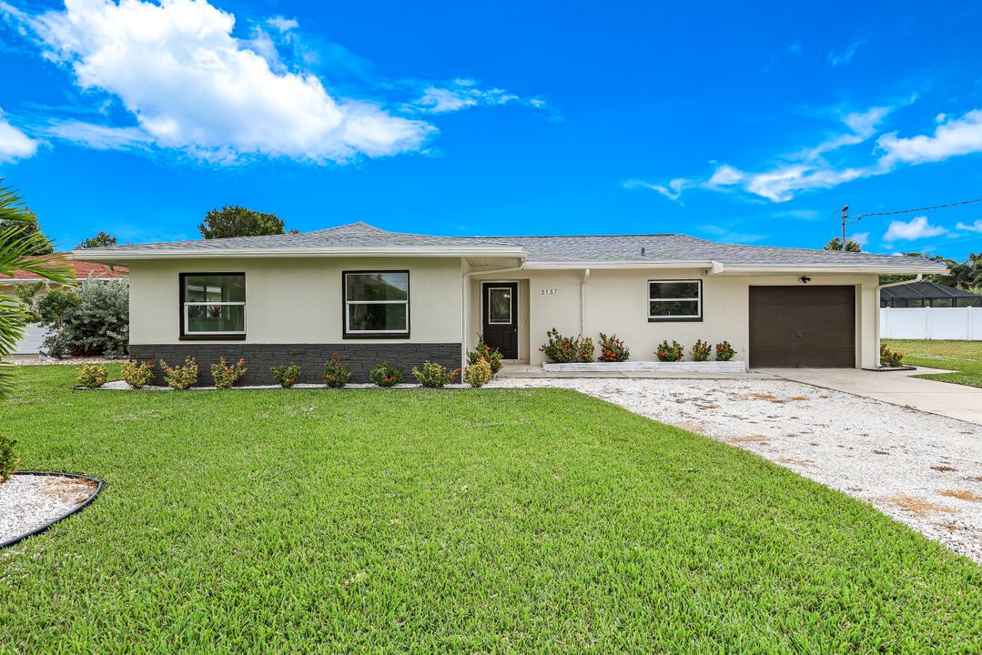 3137 SE 22nd Ave, Cape Coral, FL 33904