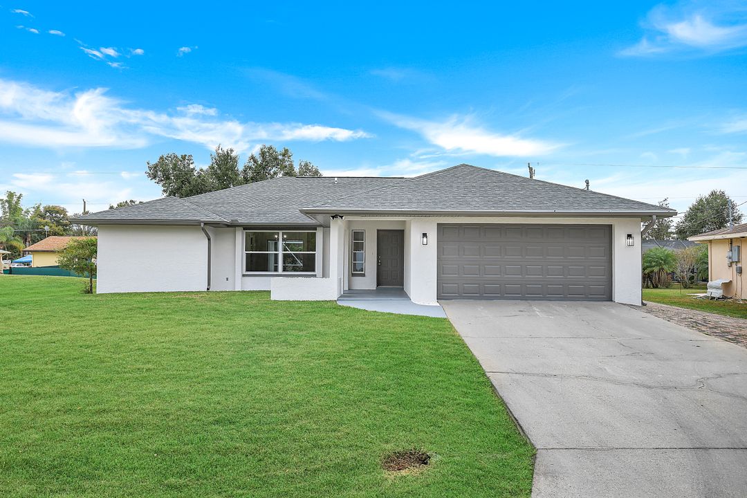 23167 Aberdeen Ave, Port Charlotte, FL 33952