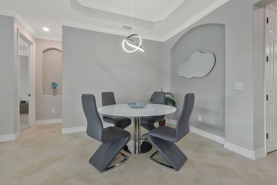 28126 Edenderry Ct, Bonita Springs, FL 34135