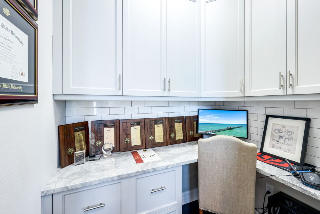 4138 Aspen Chase Dr, Naples, FL 34119