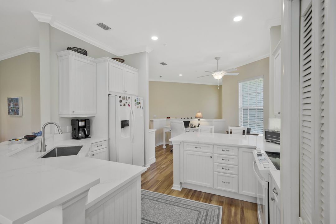 1036 Egrets Walk Cir  #201, Naples, FL 34108