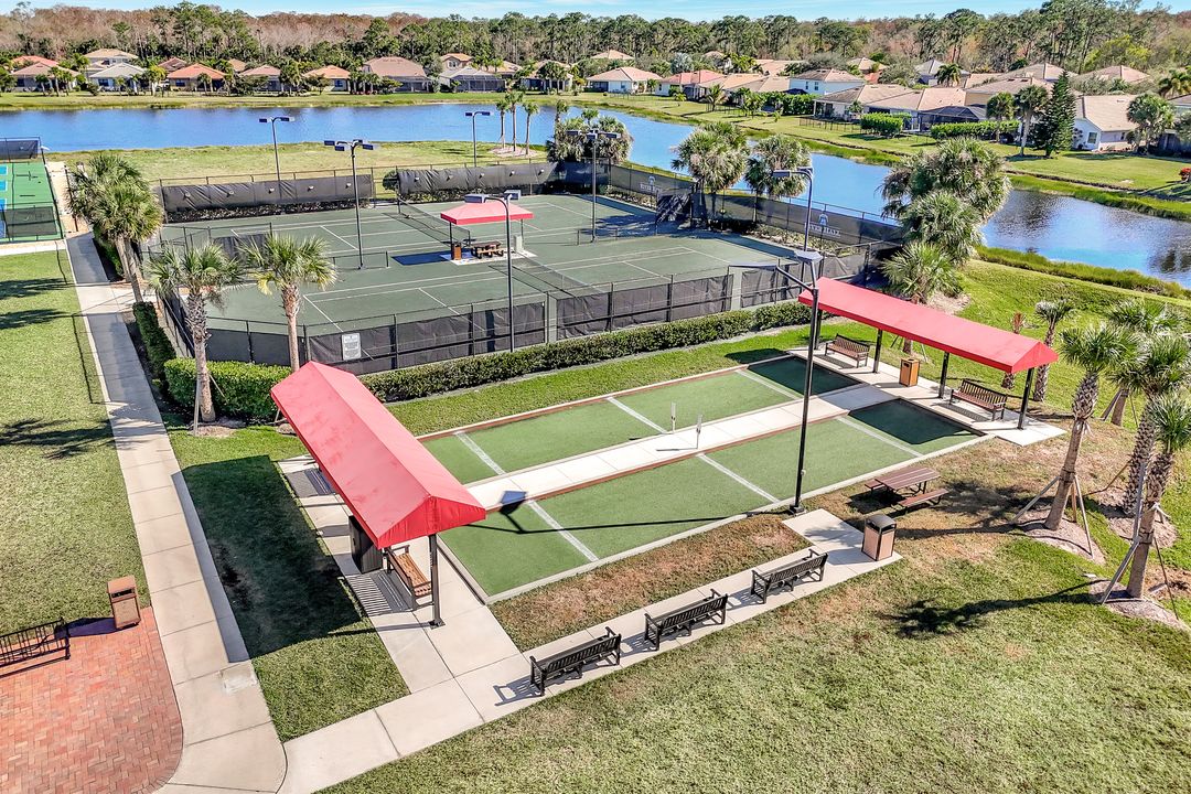 15732 Angelica Dr, Alva, FL 33920