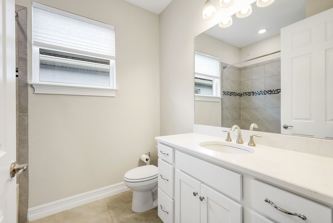 16717 Seasons Coast Dr, Bonita Springs, FL 34135