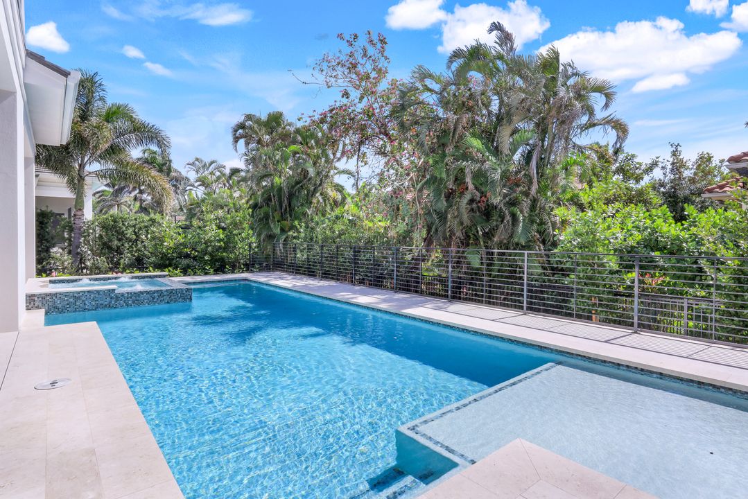 448 Devils Ln, Naples, FL 34103