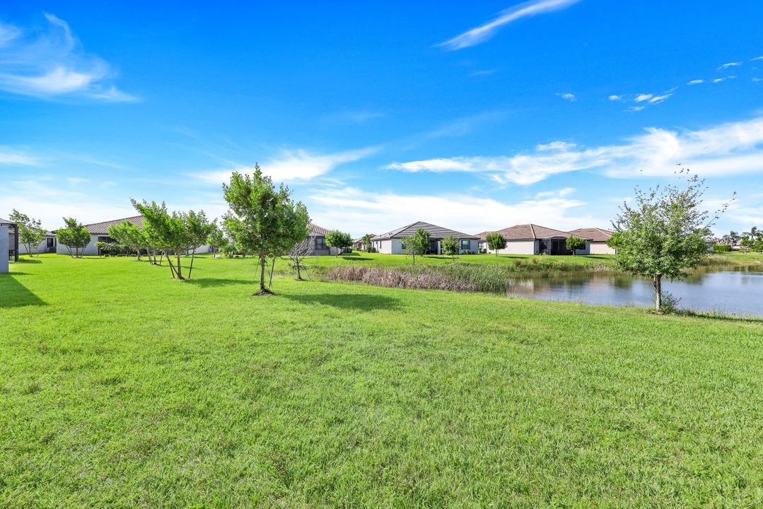 14033 Pine Lodge Ln, Fort Myers, FL 33913