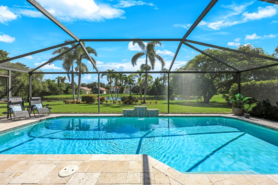 146 Plantation Cir, Naples, FL 34104