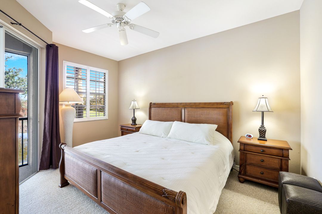 2033 Crestview Way #104, Naples, FL 34119