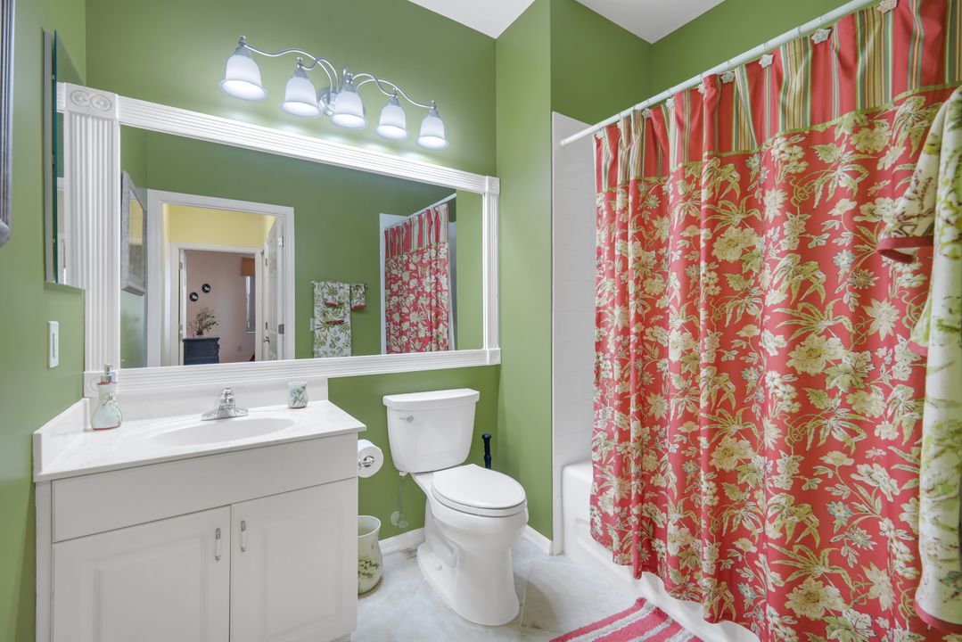 4864 Hampshire Ct #203, Naples, FL 34112