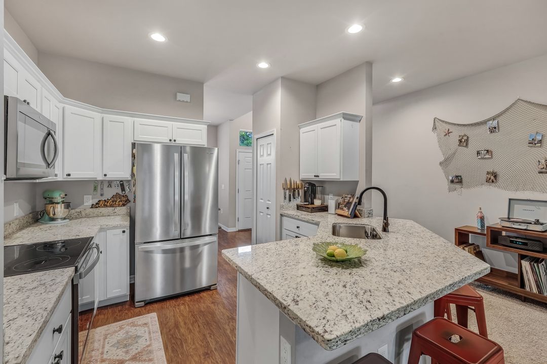 670 Nimitz Blvd, Lehigh Acres, FL 33974