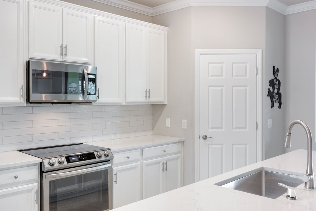 17280 Cherrywood Ct #6002, Bonita Springs, FL 34135