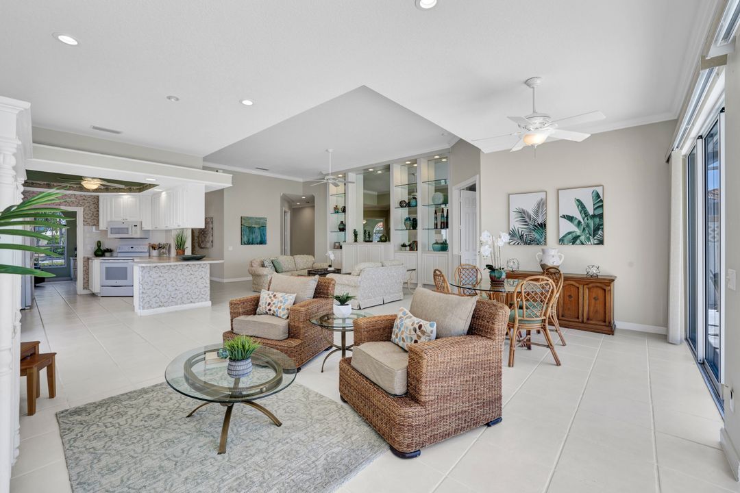 3713 Whidbey Way, Naples, FL 34119