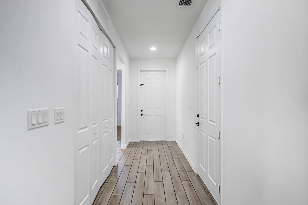 8793 Madrid Cir, Naples, FL 34104