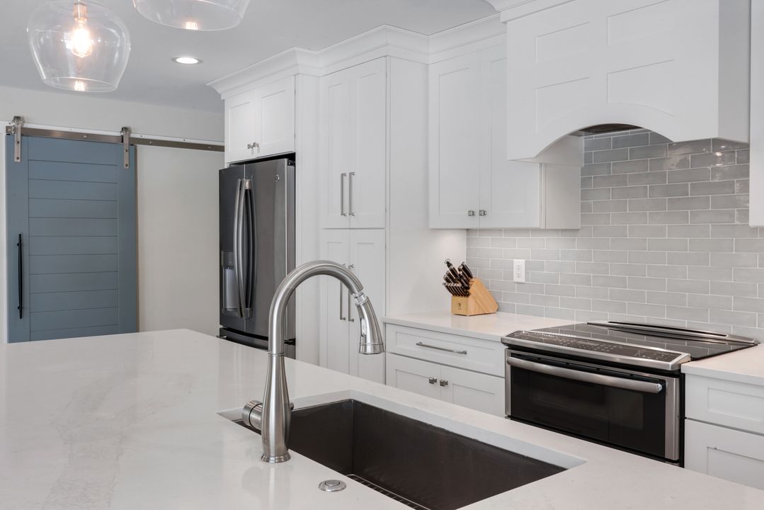 641 Hernando Dr, Marco Island, FL 34145