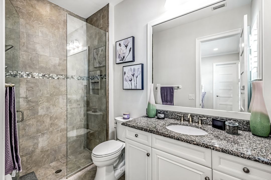 6320 Lyford Isle Dr, Naples, FL 34112