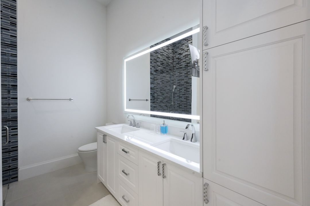 227 Polynesia Ct, Marco Island, FL 34145