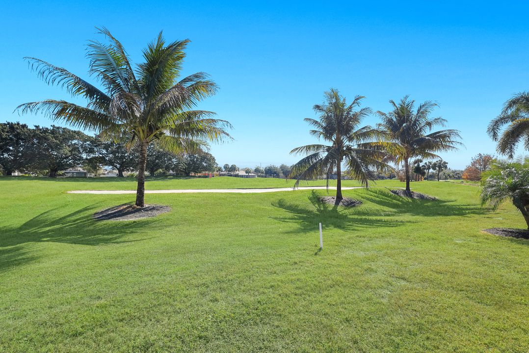 1898 Morning Sun Ln, Naples, FL 34119