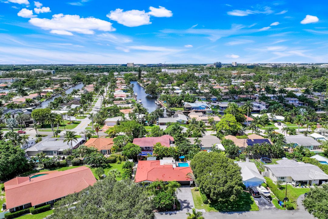 5779 NE 17th Ave, Fort Lauderdale, FL 33334