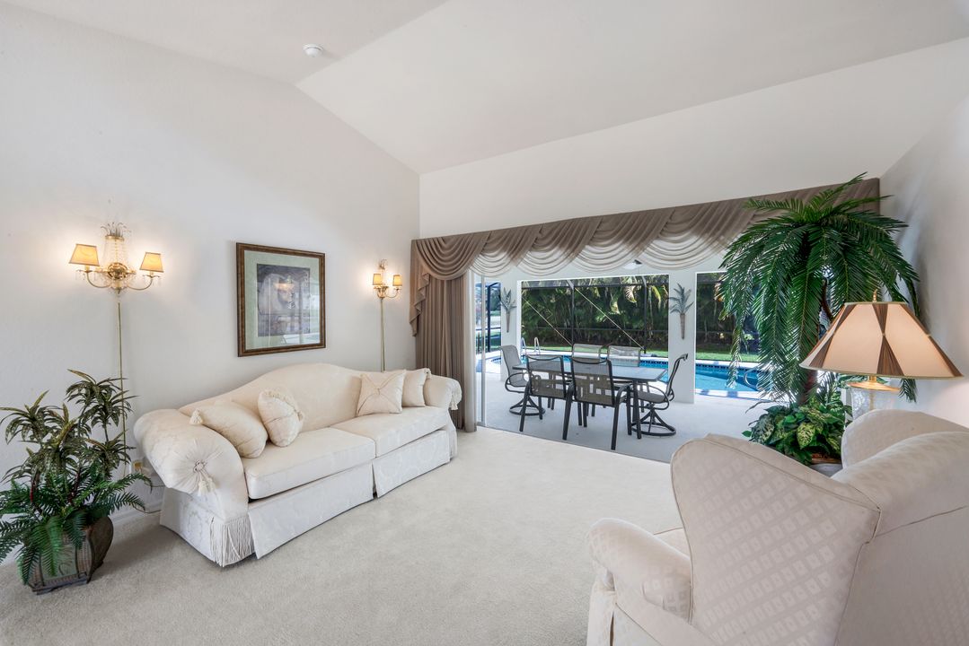 2725 SW 46th Terrace, Cape Coral, FL 33914