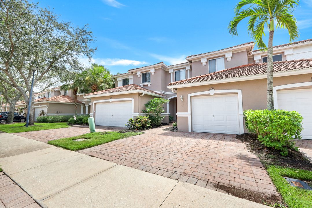 3291 Antica St, Fort Myers, FL 33905