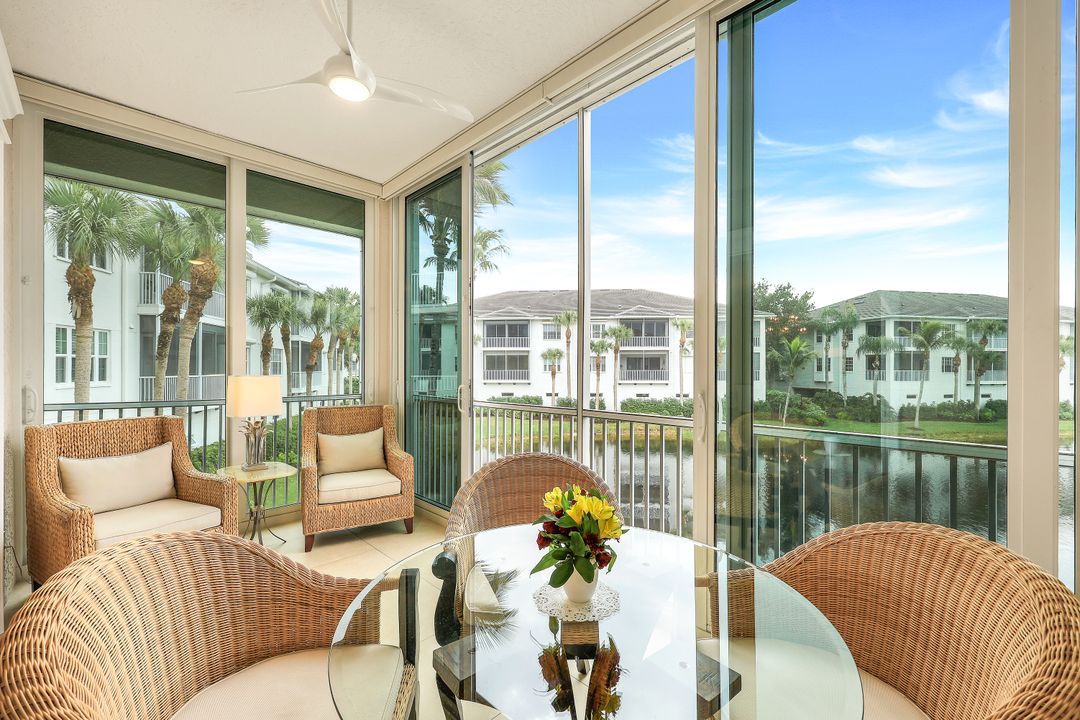 805 Bentwater Cir #101, Naples, FL 34108