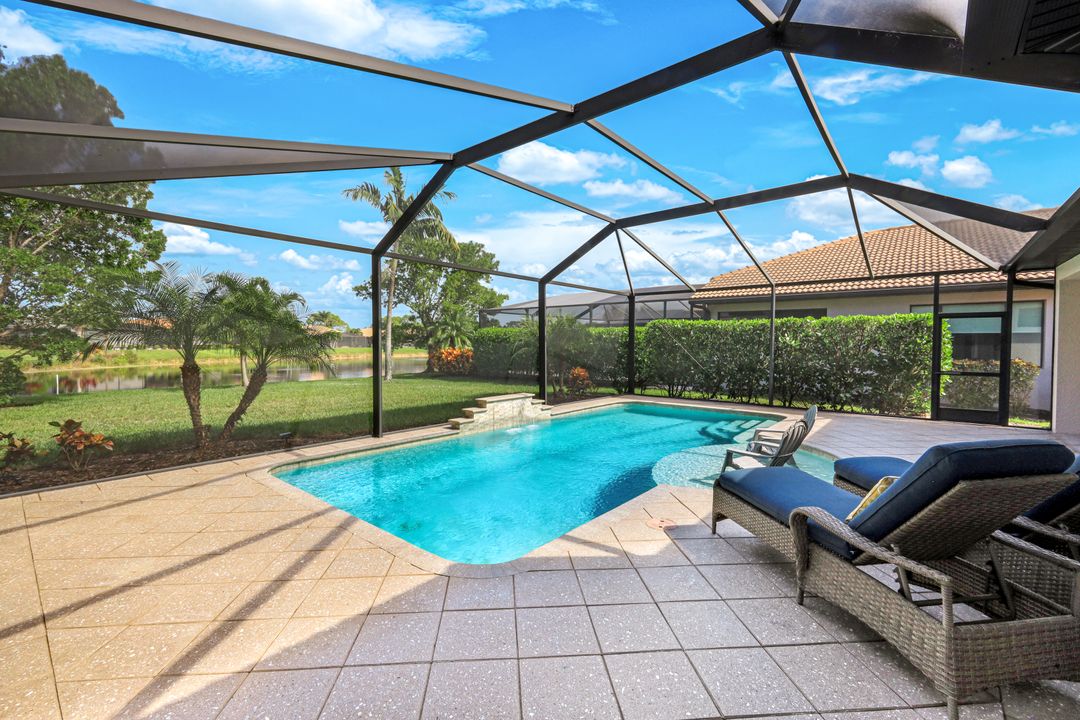 9909 Casabella Way, Bonita Springs, FL 34135