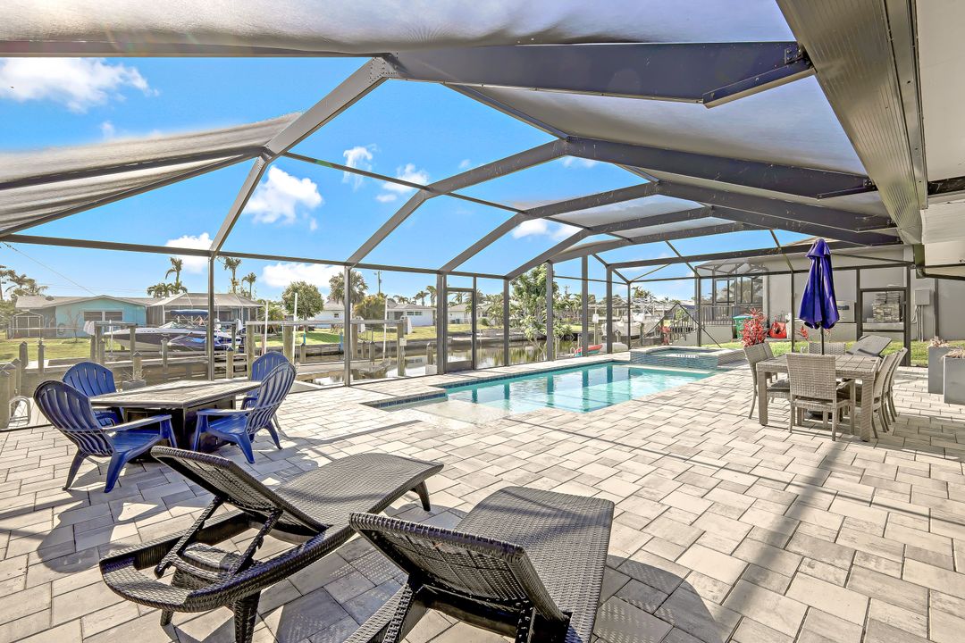 5333 Cortez Ct, Cape Coral, FL 33904