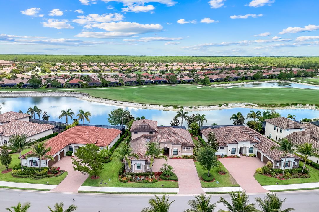28625 Lisburn Ct, Bonita Springs, FL 34135