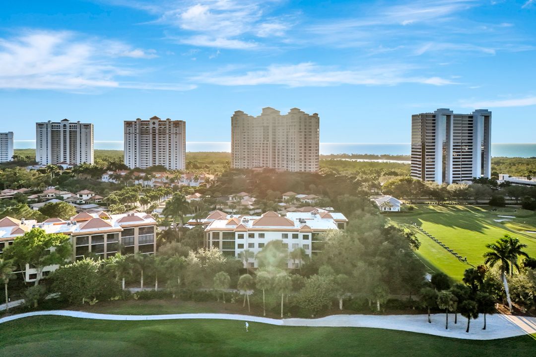 6820 Pelican Bay Blvd #133, Naples, FL 34108