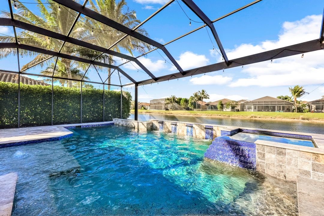 4426 Caldera Cir, Naples, FL 34119