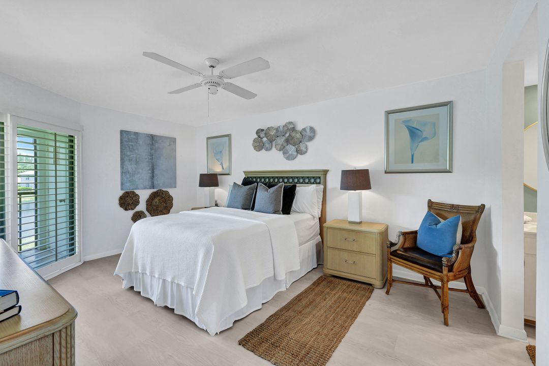 800 Misty Pines Cir #H205, Naples, FL 34105