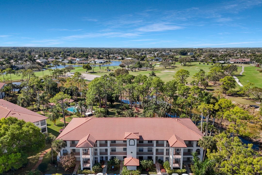 265 Deerwood Cir #12, Naples, FL 34113