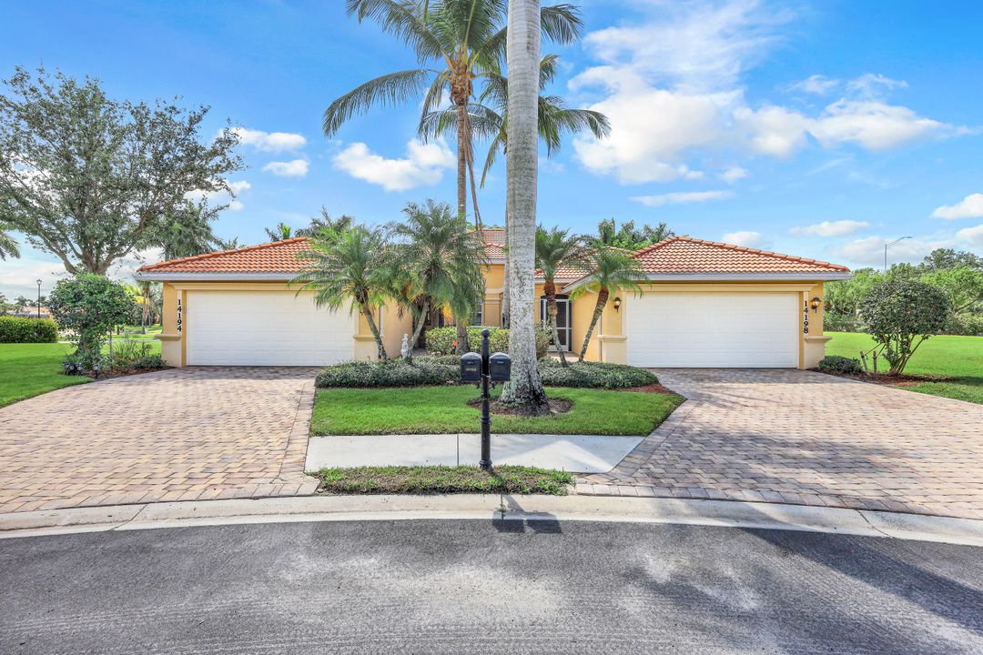 14198 Fall Creek Ct #1-A   , Naples, FL 34114