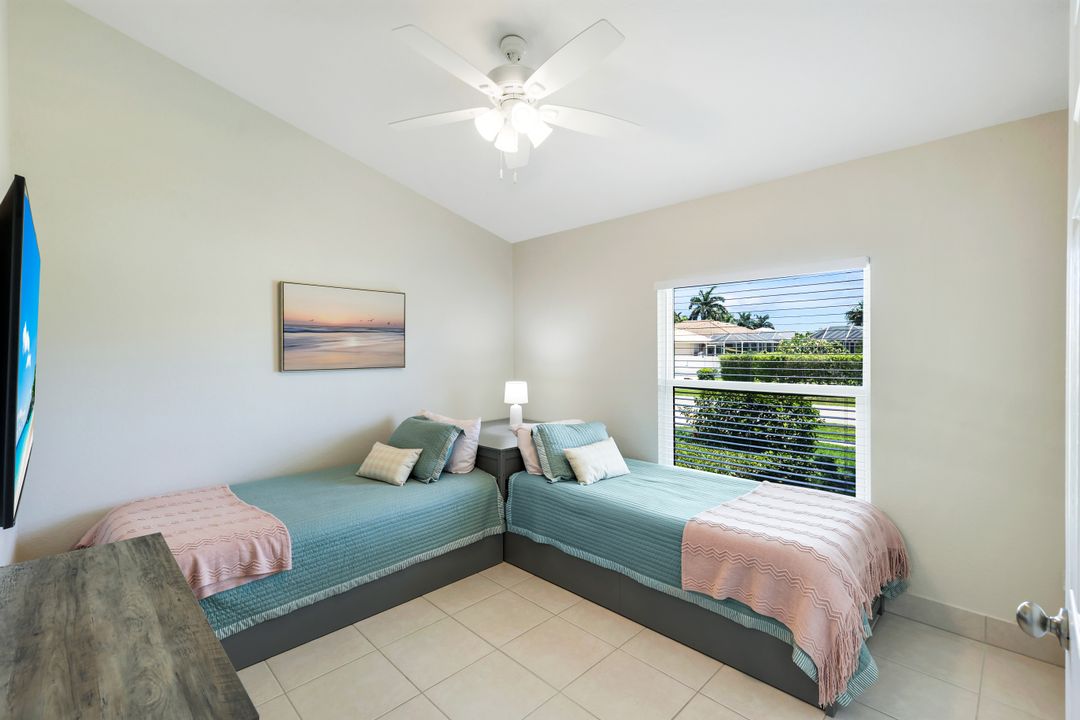 1390 Wayne Ave, Marco Island, FL 34145