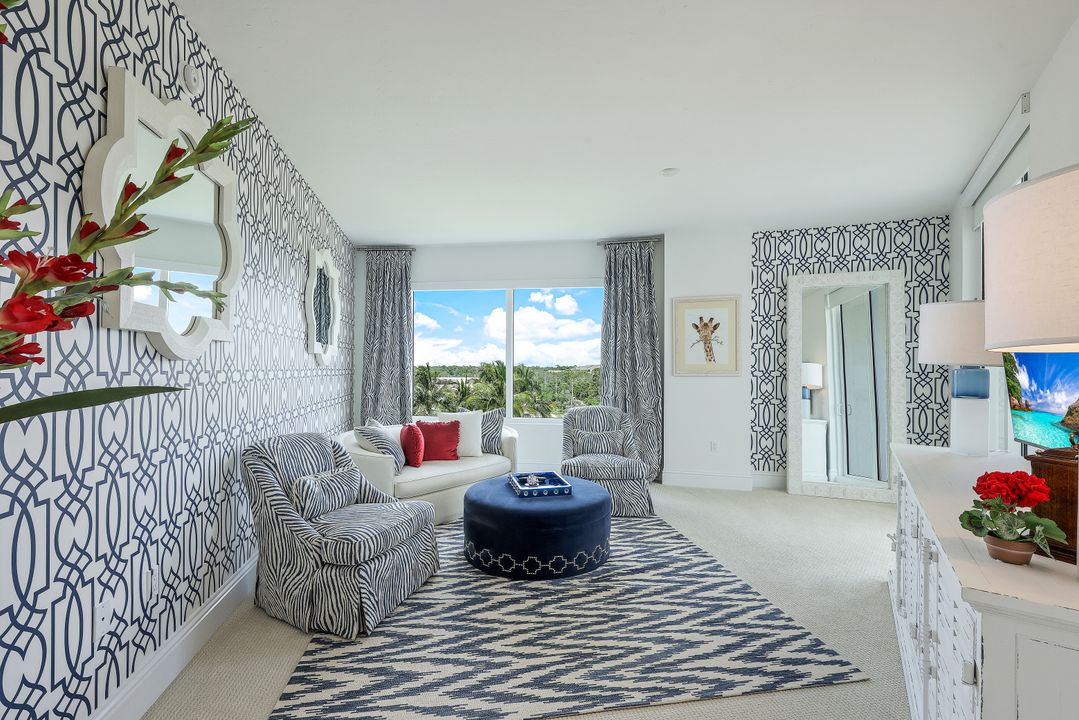 13665 Vanderbilt Dr  #501, Naples, FL 34110