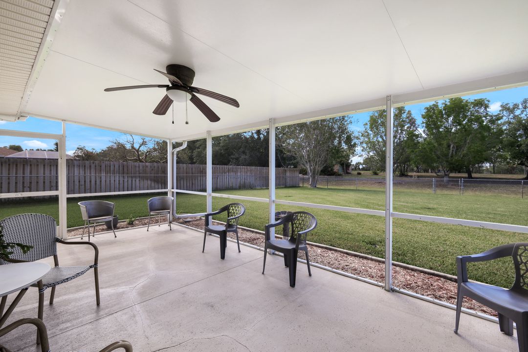 240 El Dorado Pkwy W, Cape Coral, FL 33914