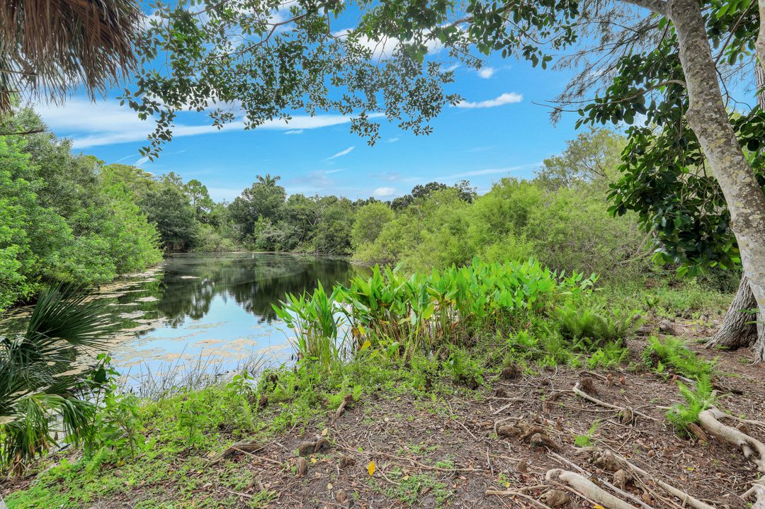 3150 Dahlia Way, Naples, FL 34105