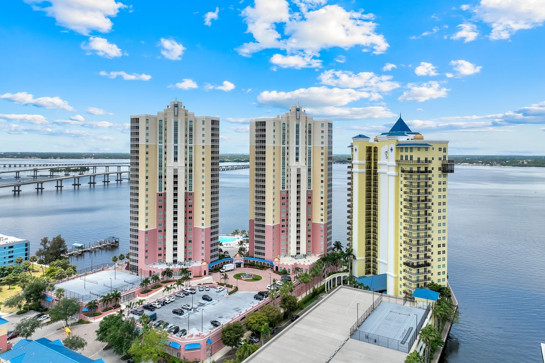2745 First St #701, Fort Myers, FL 33916
