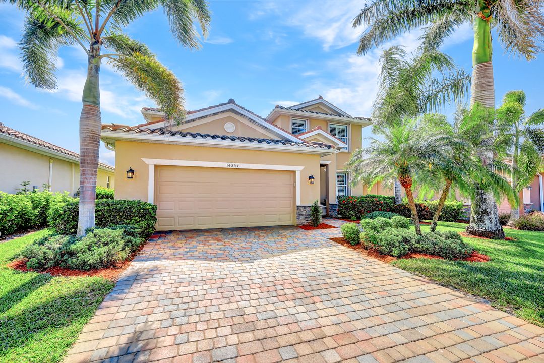 14554 Lanier Ct, Naples, FL 34114