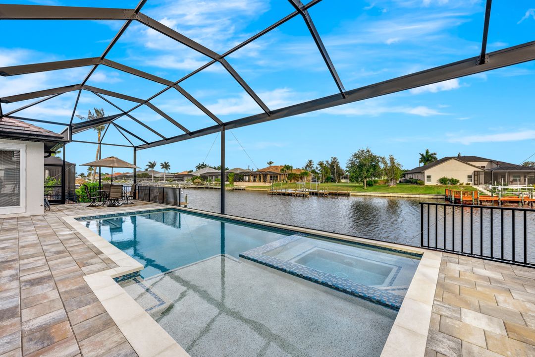 4713 SW 23rd Ave, Cape Coral, FL 33914