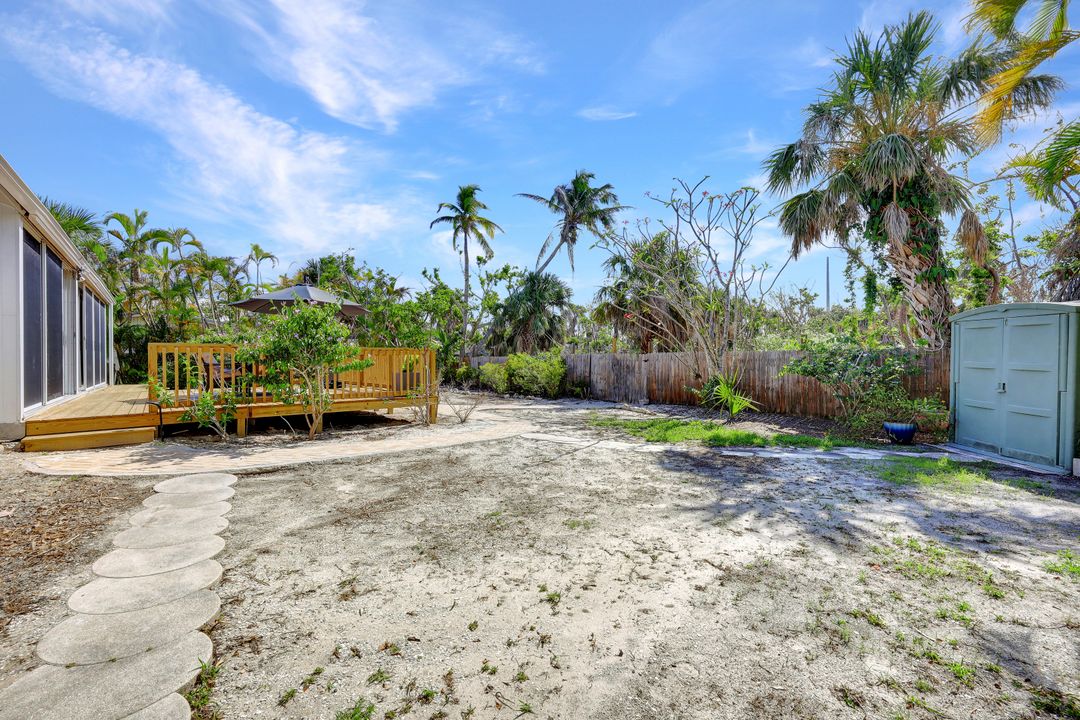 852 Rabbit Rd, Sanibel, FL 33957