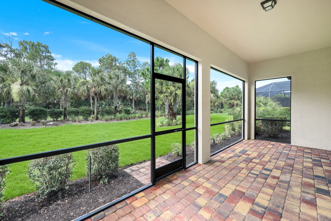 9420 Whooping Crane Wy, Naples, FL 34120
