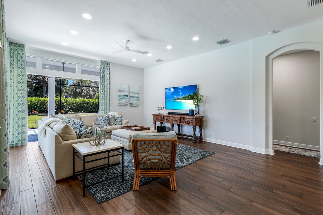 3551 Quill Leaf Ct, Bonita Springs, FL 34134