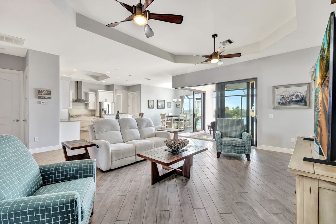1532 NW 42nd Ave, Cape Coral, FL 33993
