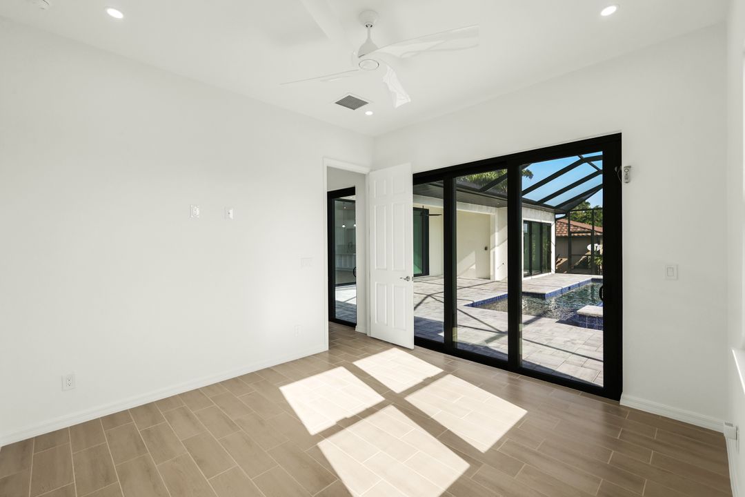 4817 Pelican Blvd, Cape Coral, FL 33914