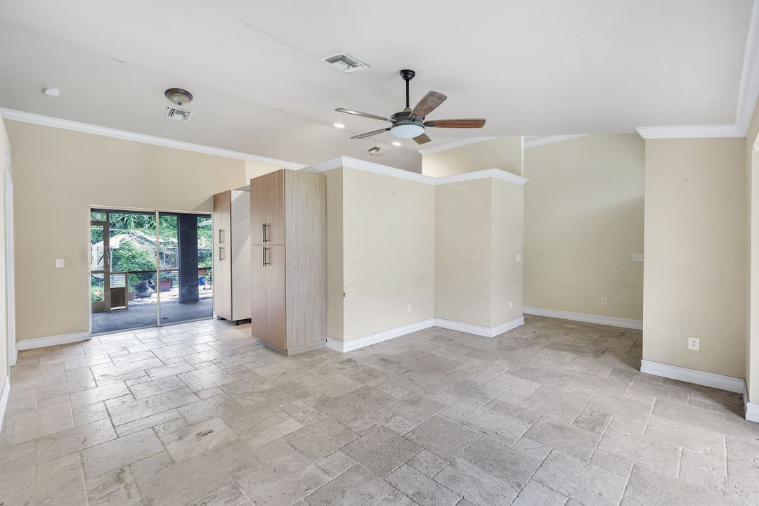341 41st Ave NE, Naples, FL 34120