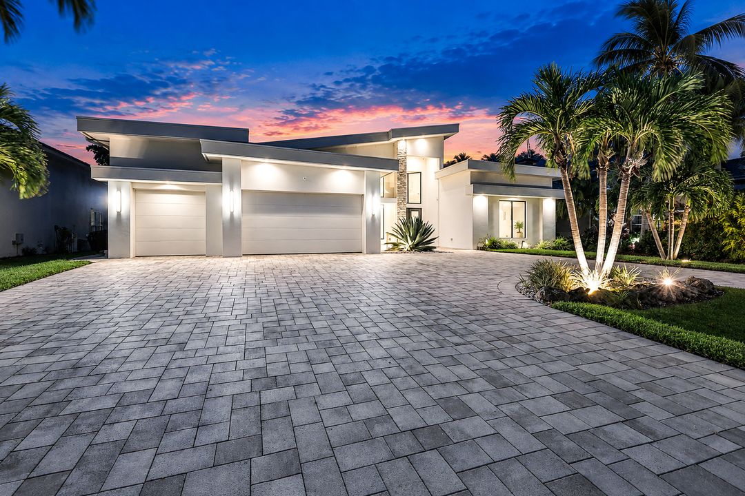 4408 SW 28th Pl, Cape Coral, FL 33914