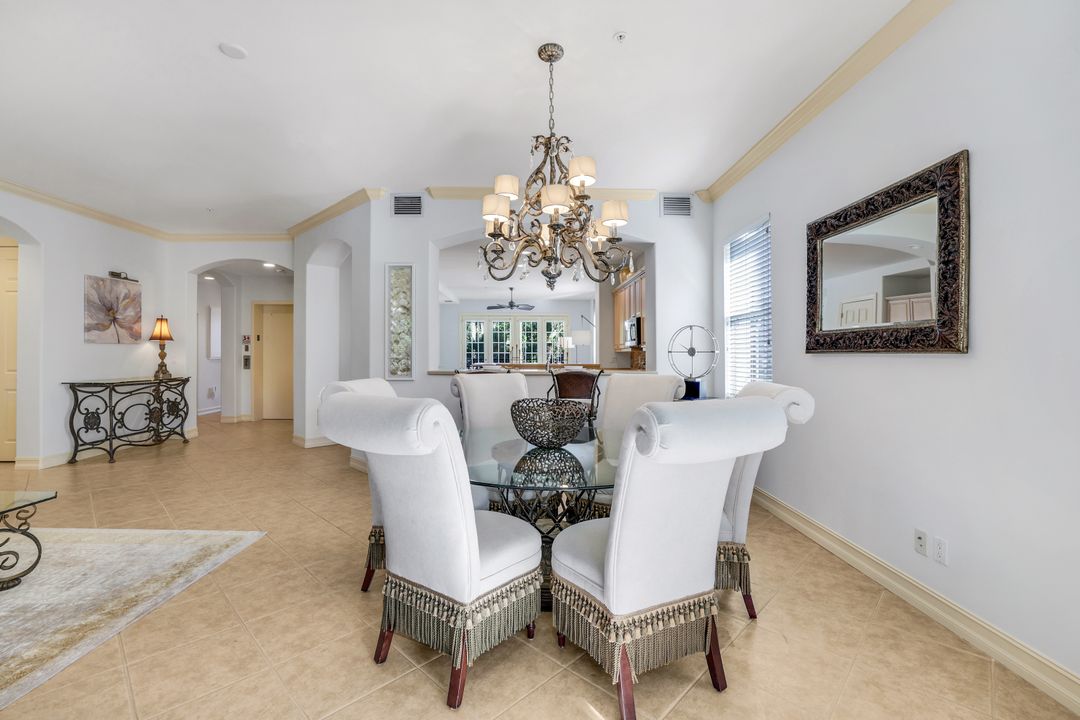 2626 Bolero Dr, Naples, FL 34109