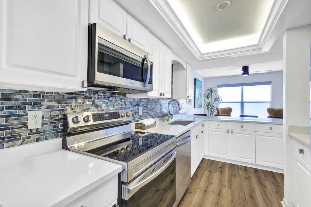 912 SE 46th St #202, Cape Coral, FL 33904