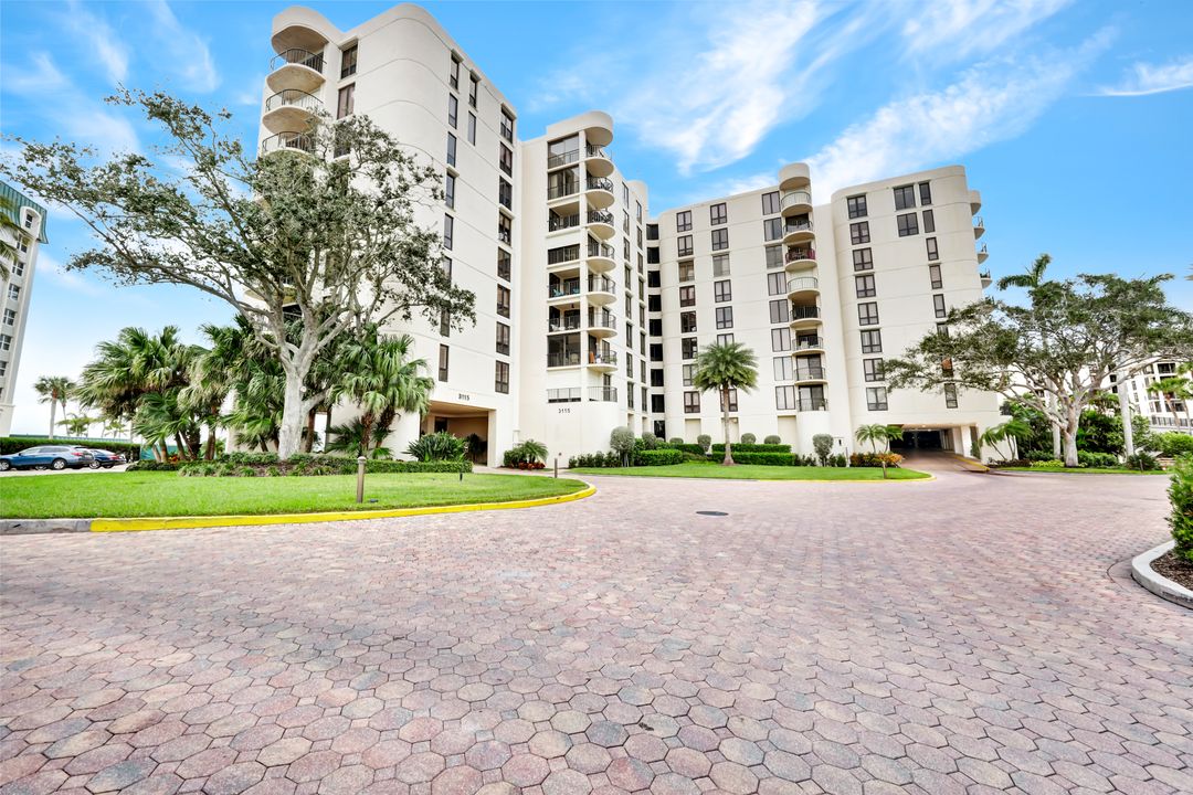 3115 Gulf Shore Blvd N #205-S, Naples, FL 34103
