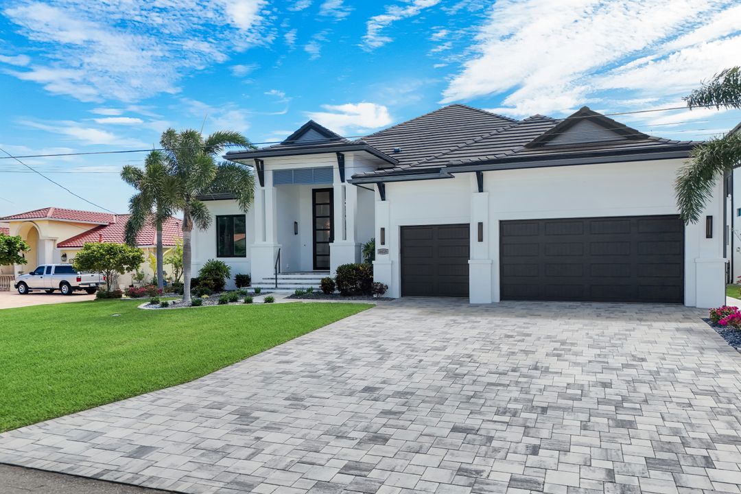 4415 SE 20th Pl, Cape Coral, FL 33904